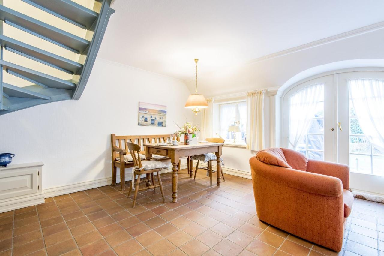 Ferienhaus Friesenhaus Käpt'n Hahn, Hausteil 01 *
